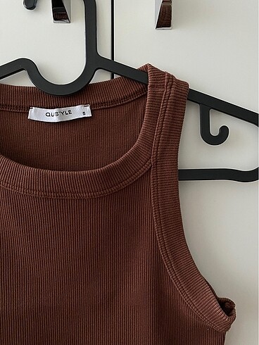 Kahverengi Halter Yaka Altel
