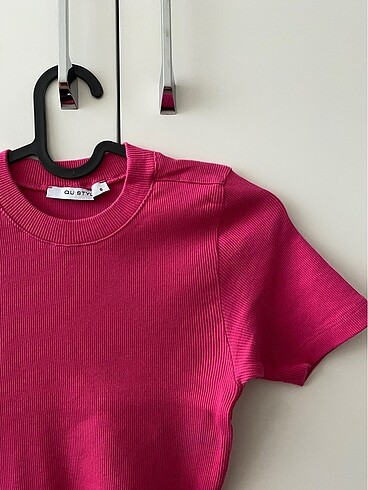 Pembe Bisiklet Yaka Crop