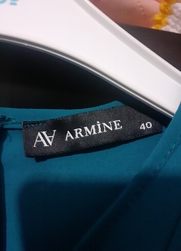 40 Beden Elbise