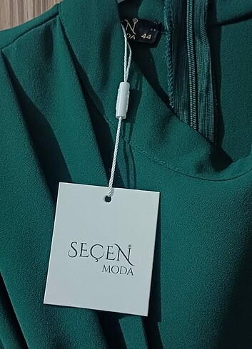 44 Beden yeşil Renk Elbise