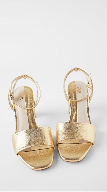Zara topuklu gold ayakkabı