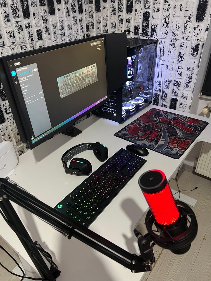 Logitech Klavye-Mouse-Kulaklık - Görsel 2