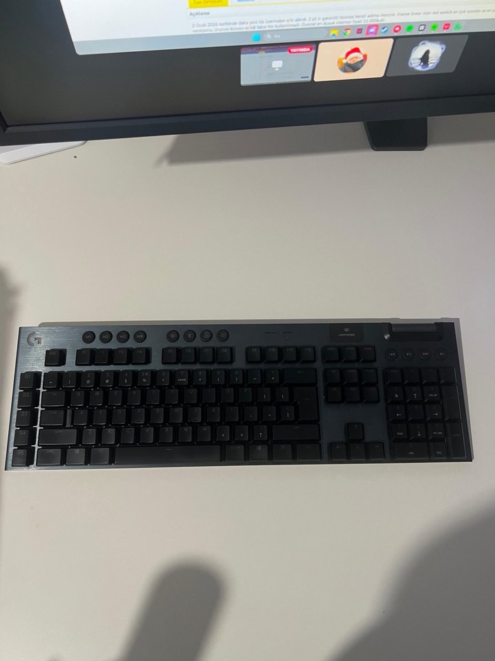 Logitech G915 X Lightspeed Kablosuz Klavye - Görsel 3