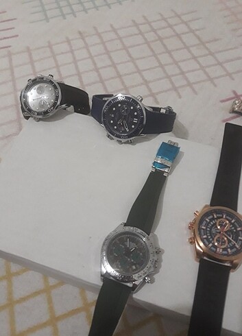 Versace saat