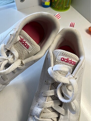 Adidas spor ayakkabı