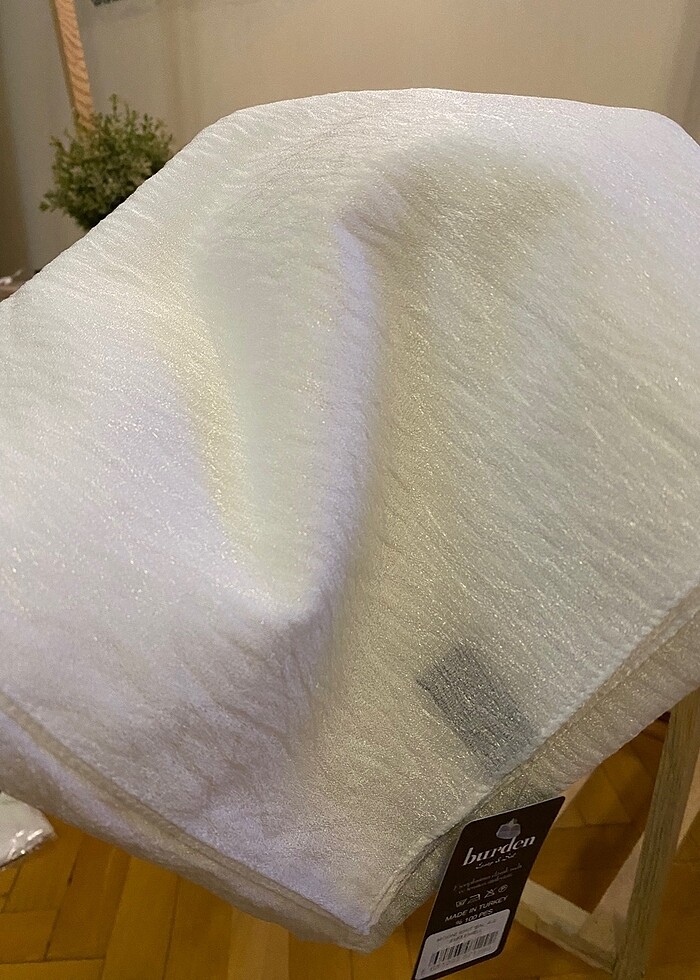 Beyaz şal  kadın şık modern - Görsel 3