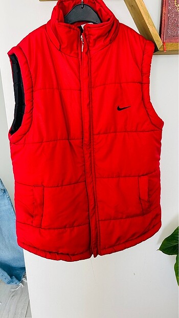 Nike yelek