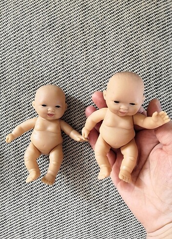 İkiz bebek 