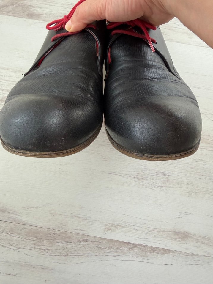 Kırmızı Bağcıklı Erkek Klasik Ayakkabı - Görsel 3