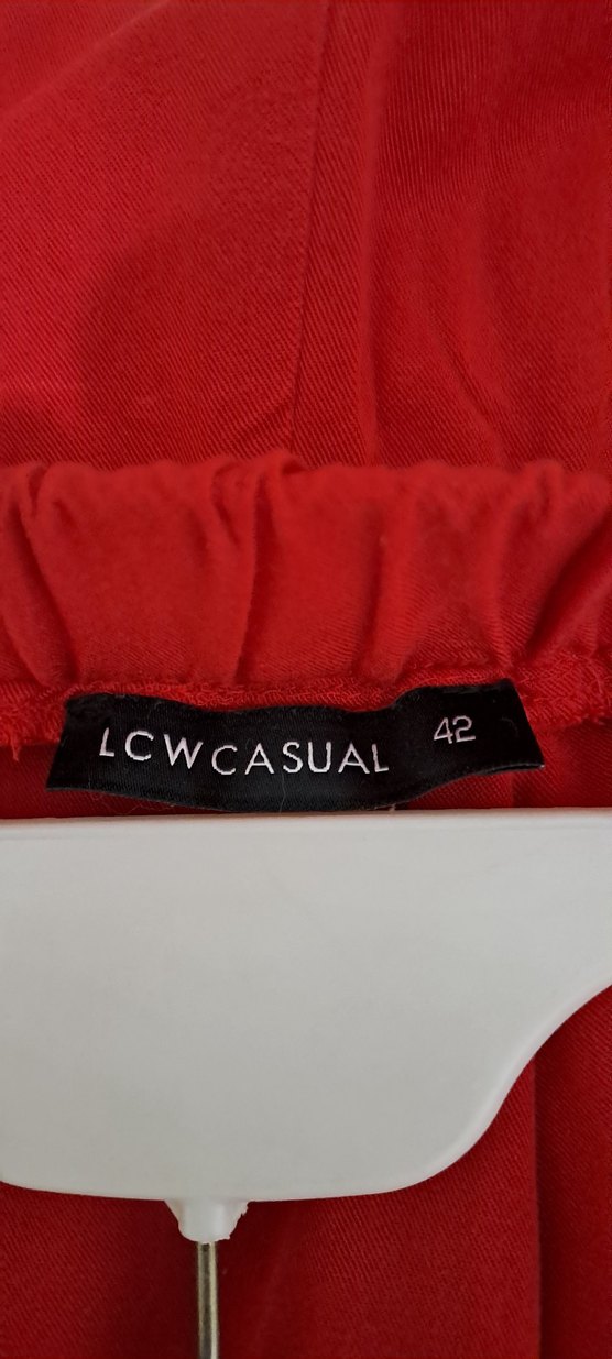 Kadın Kırmızı Salaş dökümlü Pantolon - Görsel 4