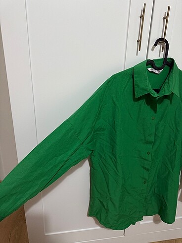 36 Beden Yeşil oversize gömlek