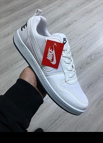 Nike spor ayakkabi