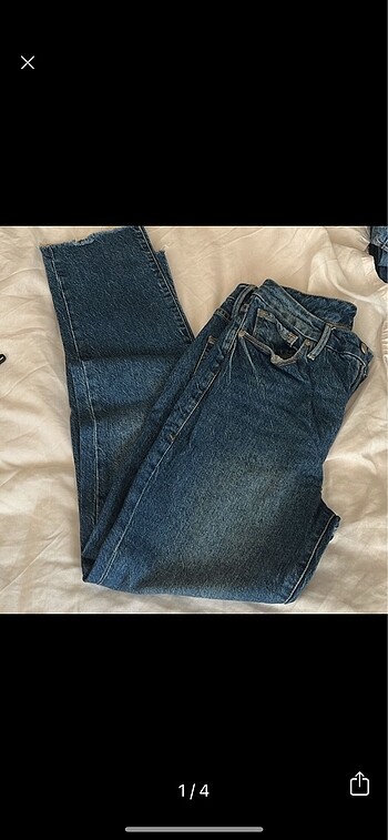 Mom Jean