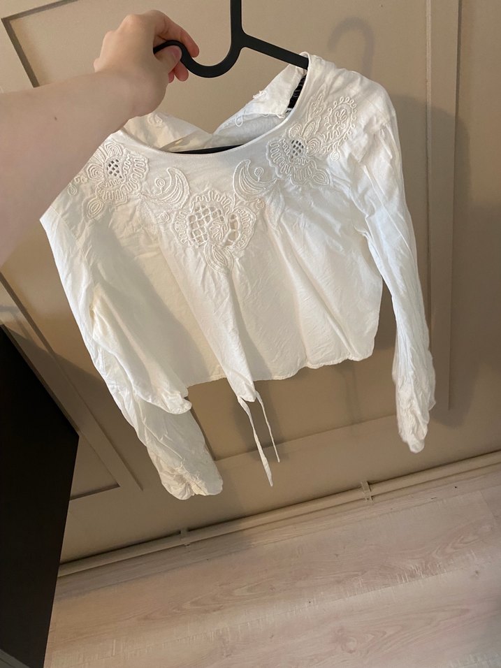 Nakışlı Beyaz Bohem bluz - Görsel 2