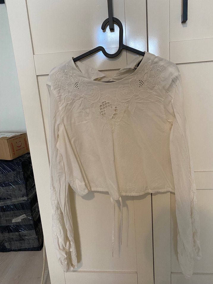 Nakışlı Beyaz Bohem bluz - Görsel 3