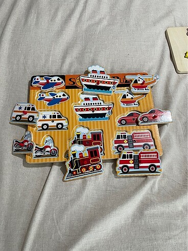 Diğer Melissa&doug marka ahsap sesli araclar puzzle