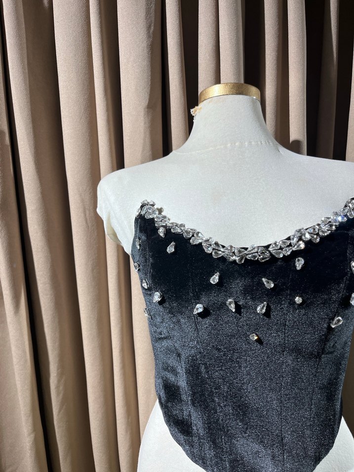 Özel tasarım Siyah Straplez Parlak İşlemeli Mini Bustiyer - Görsel 2