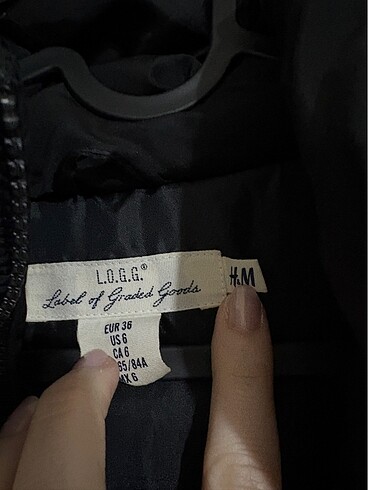 H&M Hm siyah şişme mont
