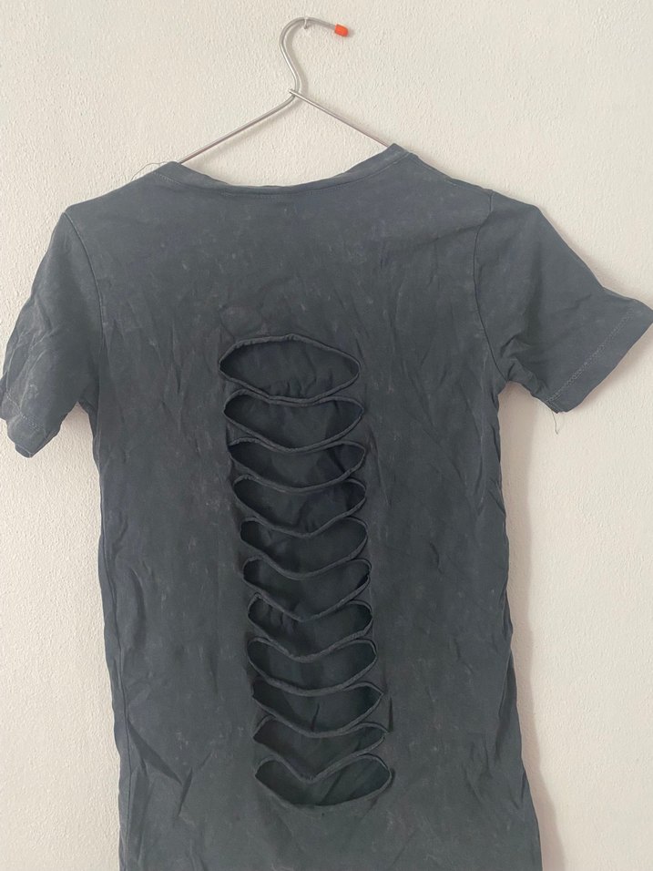 Kızlar için Siyah Rock Punk Baskılı Tişört - Görsel 2