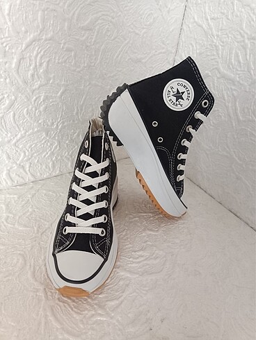 Yüksek taban Converse