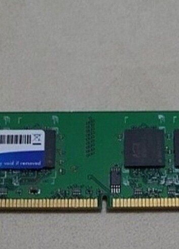 1 GB RAM 667MHZ