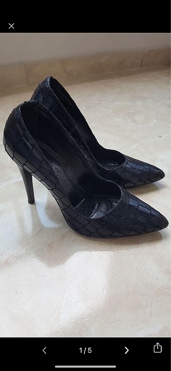 Siyah stiletto