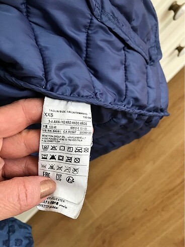 4 Yaş Beden Benetton erkek çocuk mont