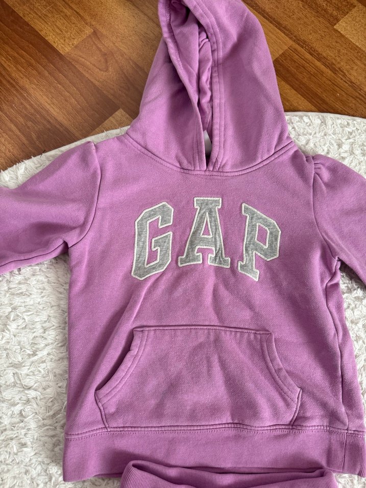 Mor GAP Kız Eşofman Takımı Kapüşonlu - Görsel 2