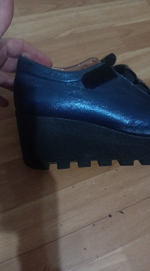 Mavi Parlak Dolgu Topuklu Kadın Spor Ayakkabı - Görsel 4