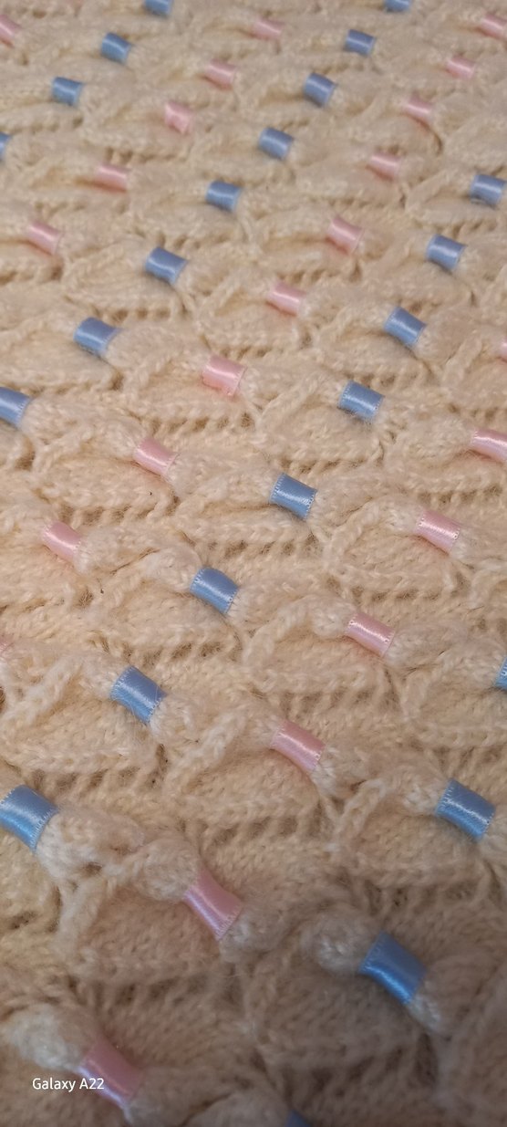 Bej Örgü Çocuk Battaniyesi - Görsel 2