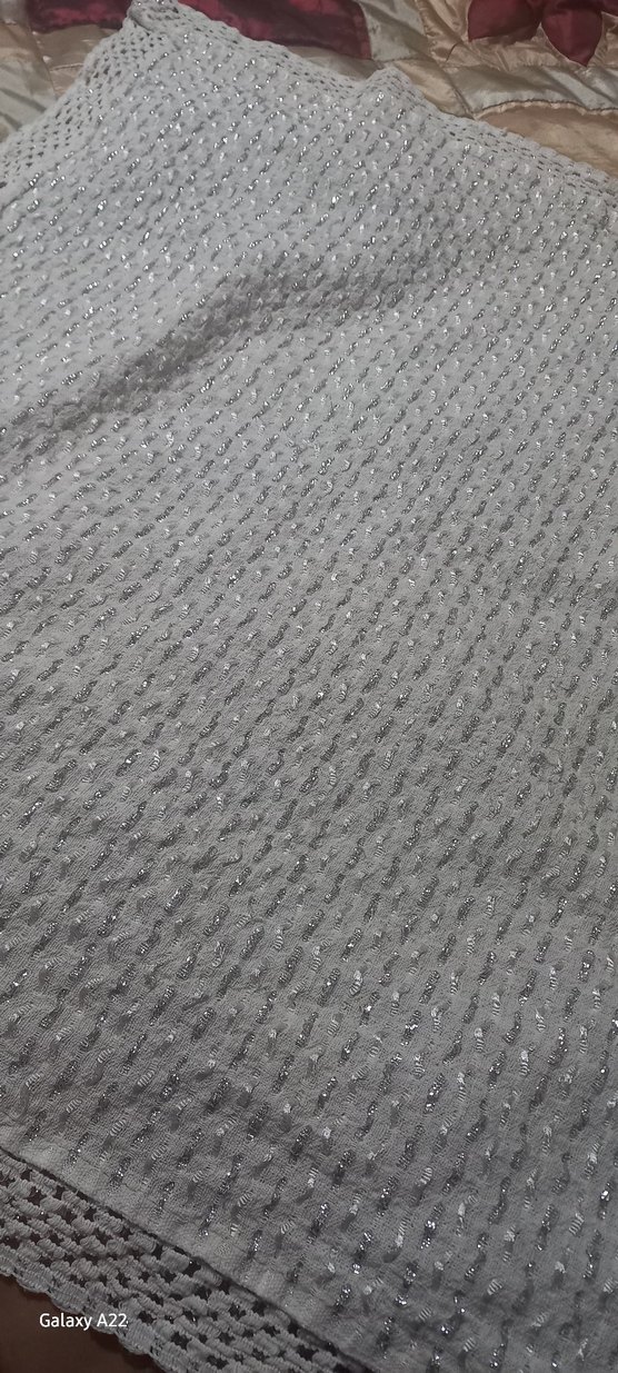 Krem Simli Çok Amaçli Örtü - Görsel 4