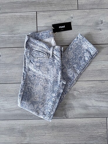 diğer Beden #Mavi #Jeans #Etiketli #Pantolon #Kadın