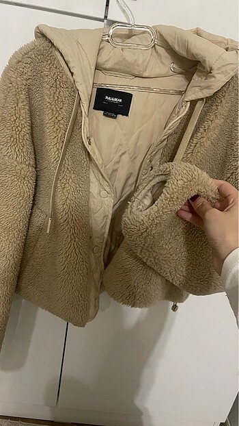l Beden beyaz Renk Pull bear peluş ceket