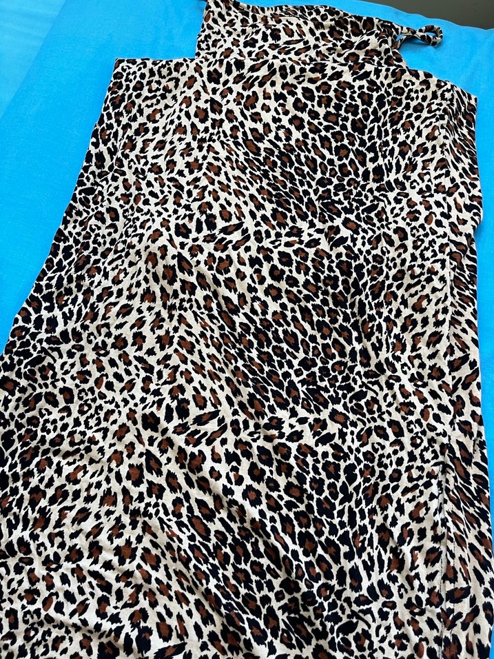 Leopar desenli uzun elbise - Görsel 2