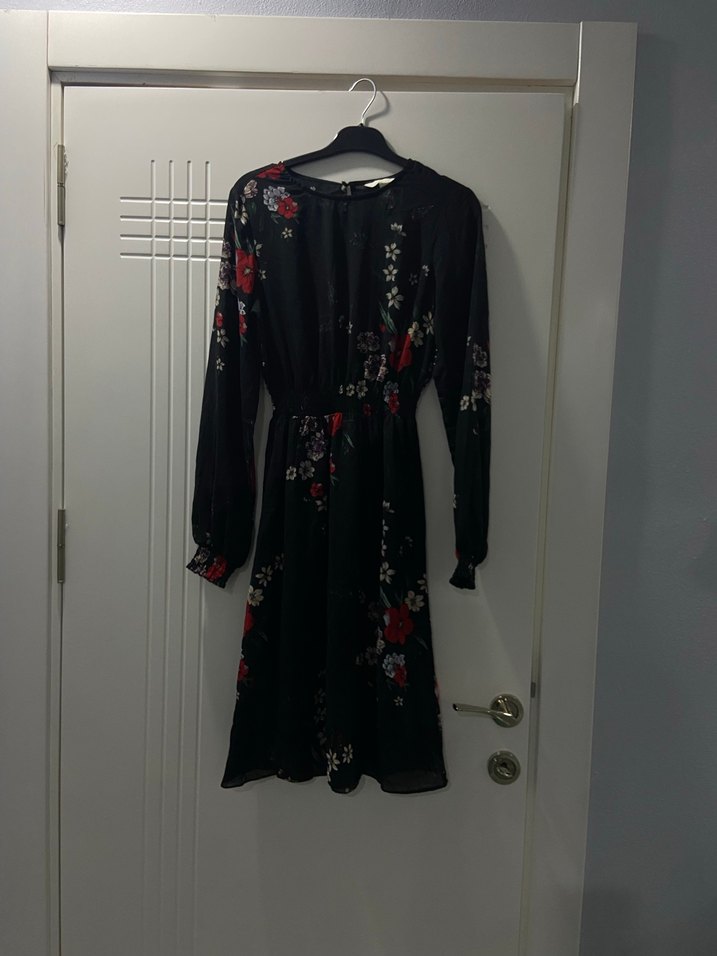 Uzun Siyah Çiçekli Bohem Elbise - Görsel 2