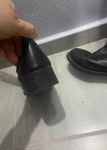 Kadın Siyah Deri Tokalı Dizüstü Bot - Görsel 9