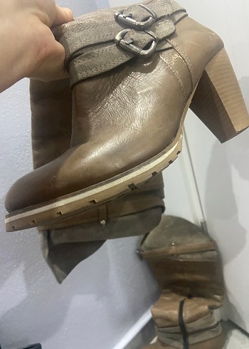 Kahverengi Deri Tokalı Dizüstü Kadın Çizmesi - Görsel 5