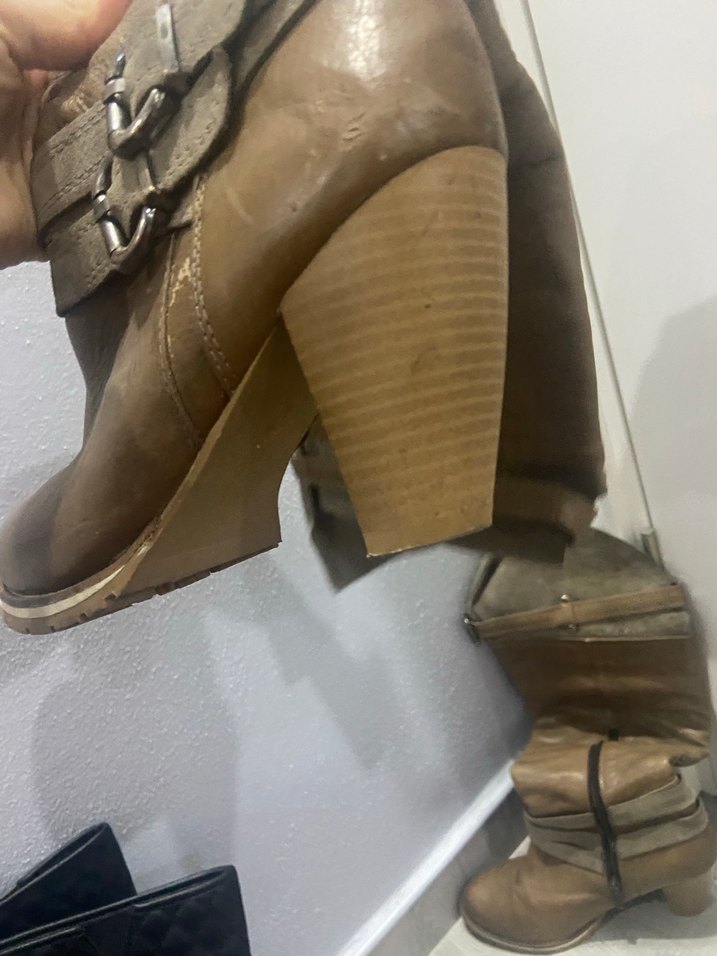 Kahverengi Deri Tokalı Dizüstü Kadın Çizmesi - Görsel 4