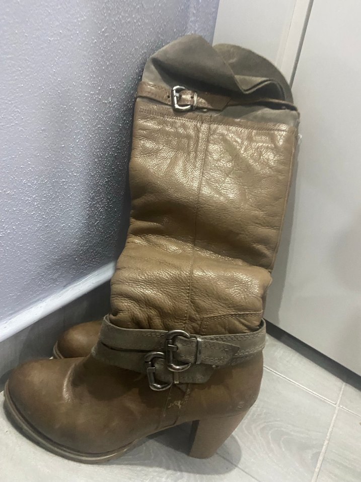 Kahverengi Deri Tokalı Dizüstü Kadın Çizmesi - Görsel 3