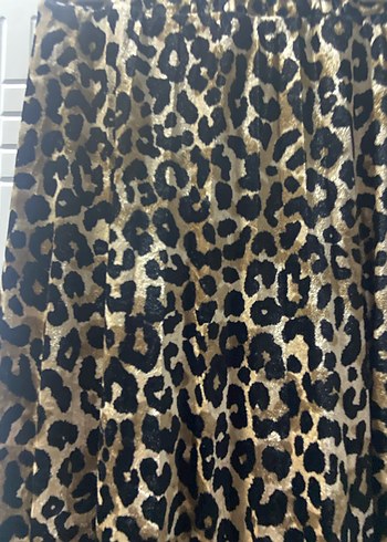 Leopar Desenli Uzun Pilili Kadın Etek - Görsel 2