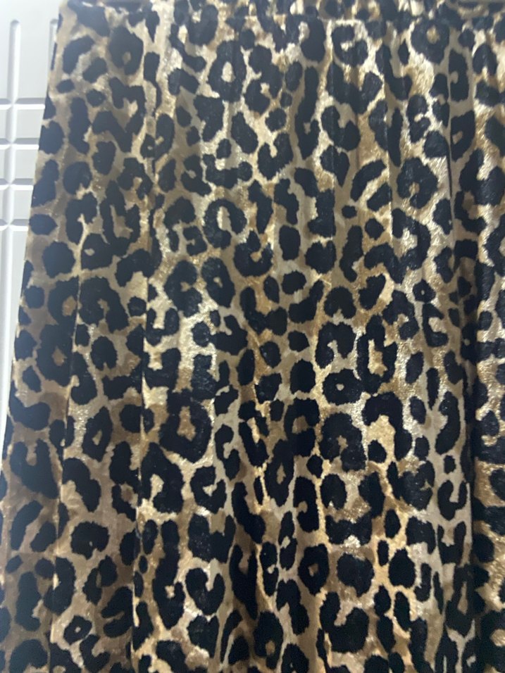 Leopar Desenli Uzun Pilili Kadın Etek - Görsel 2