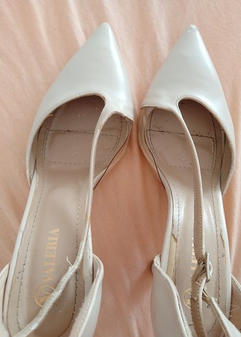 39 Beden Beyaz Minimalist Stiletto Topuklu Kadın Ayakkabı