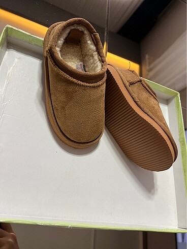 0 ugg terlik next ingiltere