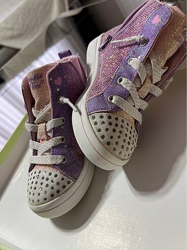25 Beden Işıklı sorunsuz skechers kanatlı
