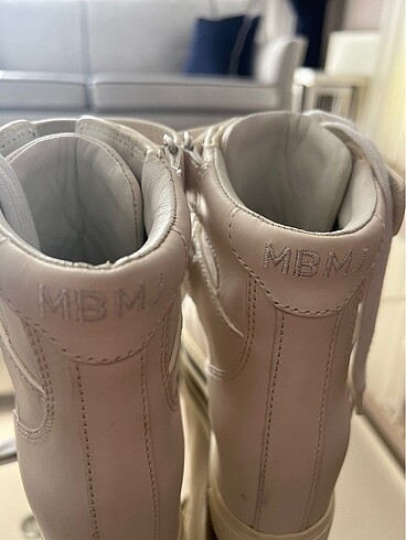 37 Beden Marc by marc jacobs