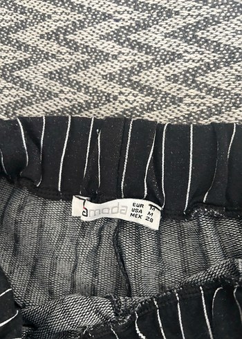 Kadın Siyah Çizgili Pilili Pantolon - Görsel 3