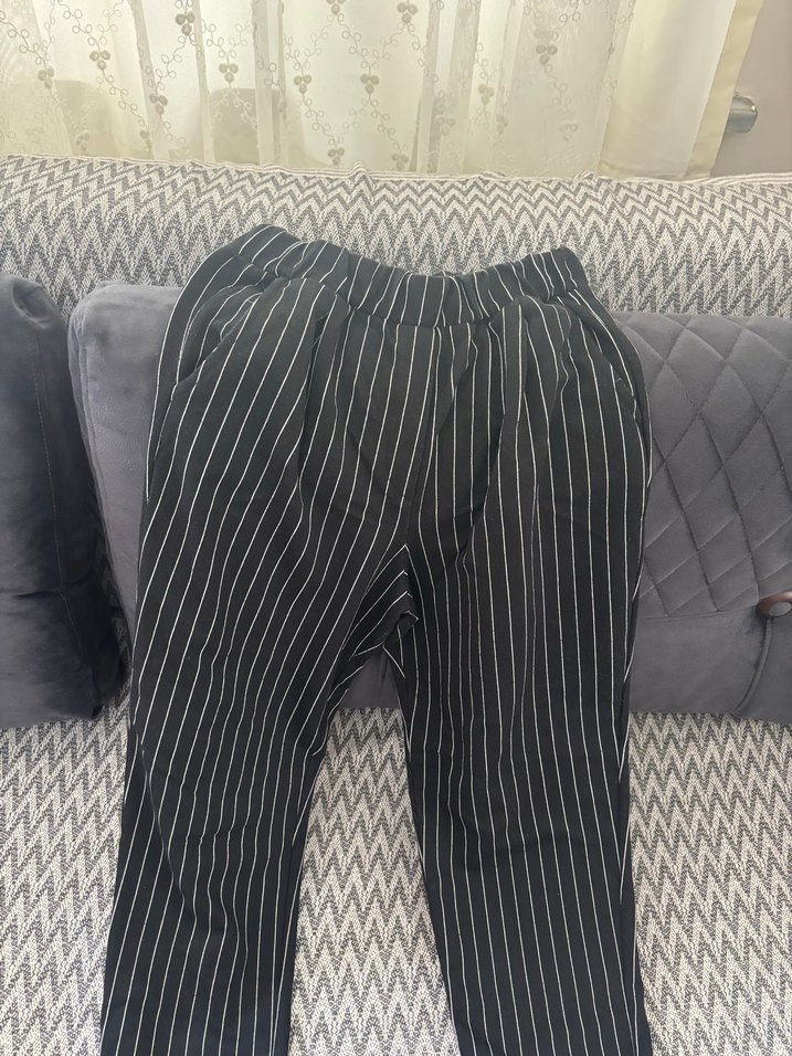 Kadın Siyah Çizgili Pilili Pantolon - Görsel 5
