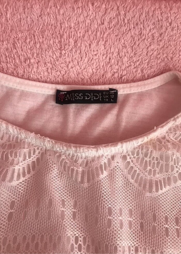 Beyaz Püsküllü Askılı Bluz - Görsel 2