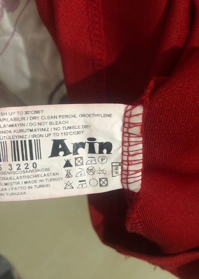 Şık Kırmızı Siyah Dantelli elbise - Görsel 4