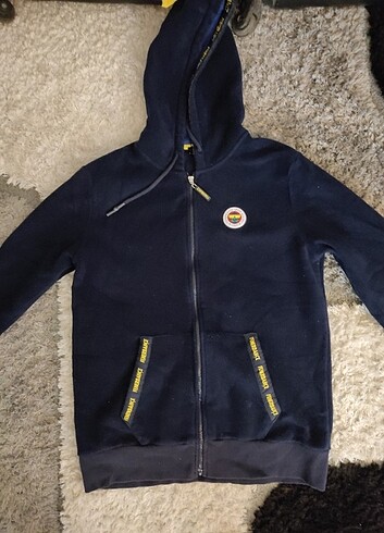 Fenerbahçe lisanslı polar ceket.